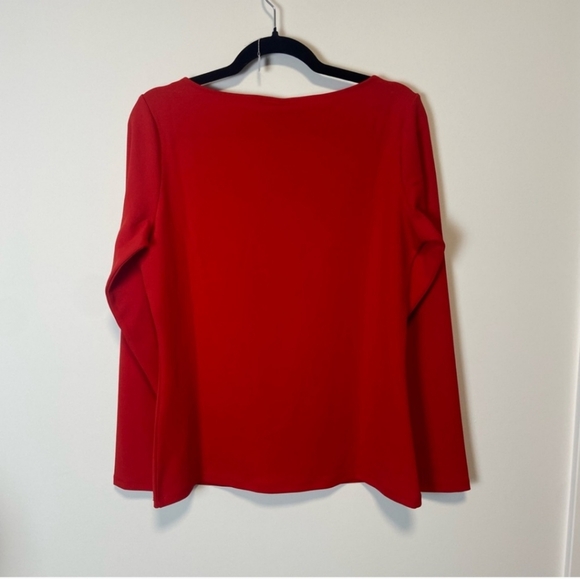 NWT H&M Sweetheart neckline, long sleeves, and straight-cut hem jersey shirt - Picture 2 of 5